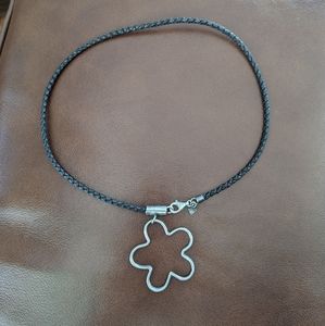 Fine Vintage Silpada Sterling Silver Flower Pendant Leather Cord Choker Necklace